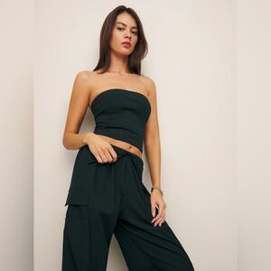 Reformation Stella Two Piece Black - Size 8